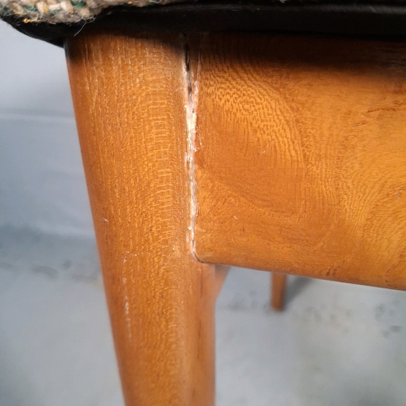 Vintage Mid-Century Modern Dining Chair | Teak-Tone Frame & Woven Seat | Used