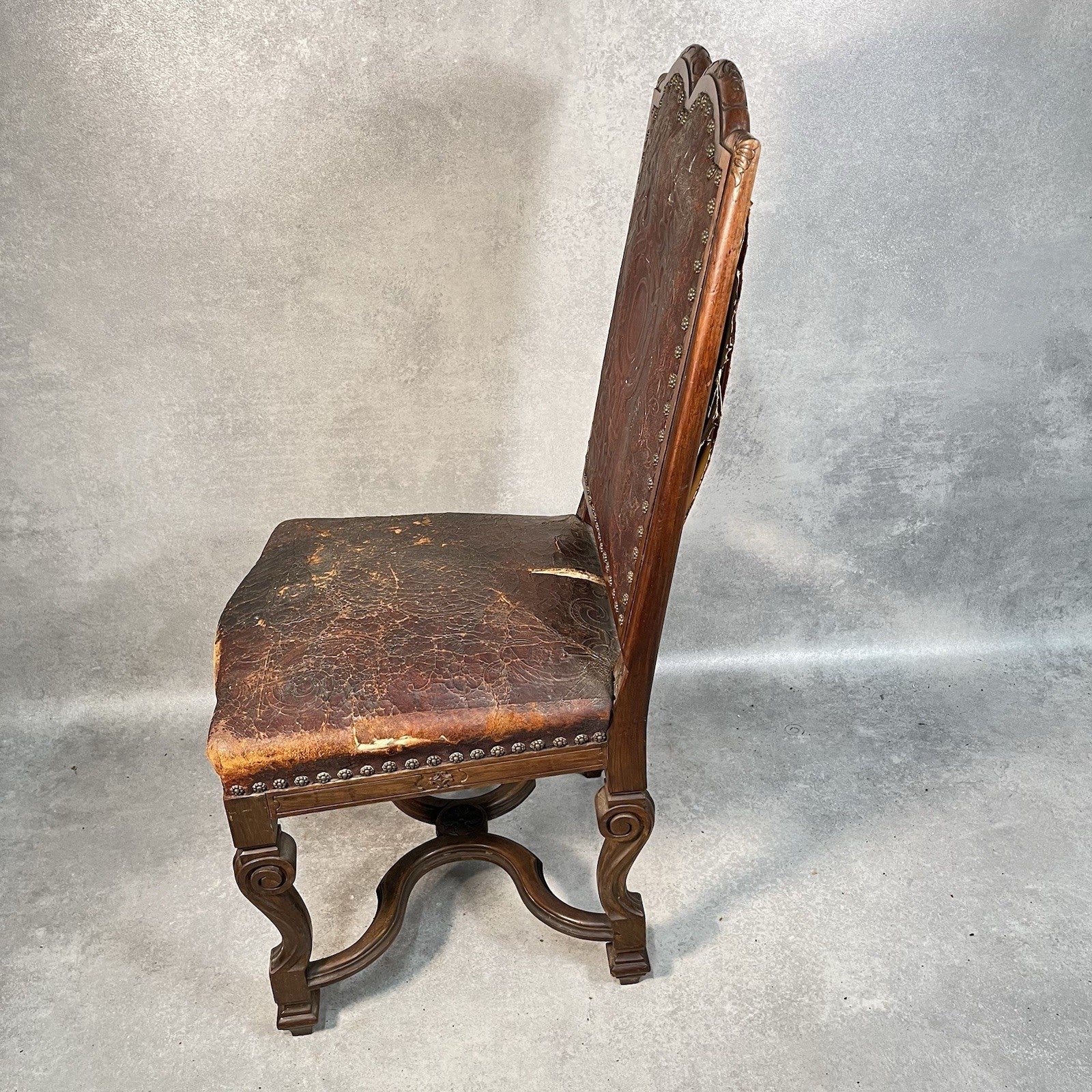 Antique Victorian Renaissance Revival Oak Hall Chair c.1880s Tooled Leather Seat
