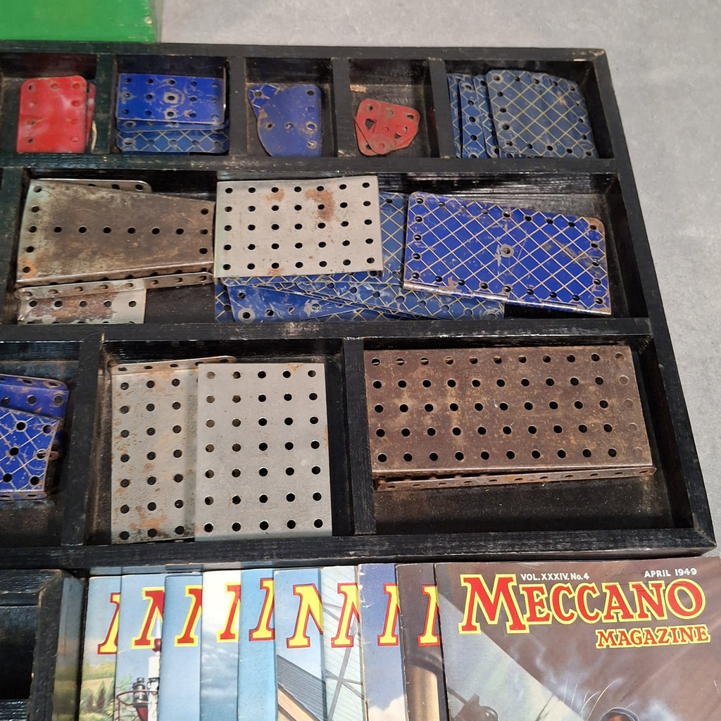 Made In England Meccano 1940s Vintage Set In Original Wooden Box Wheels Plates +