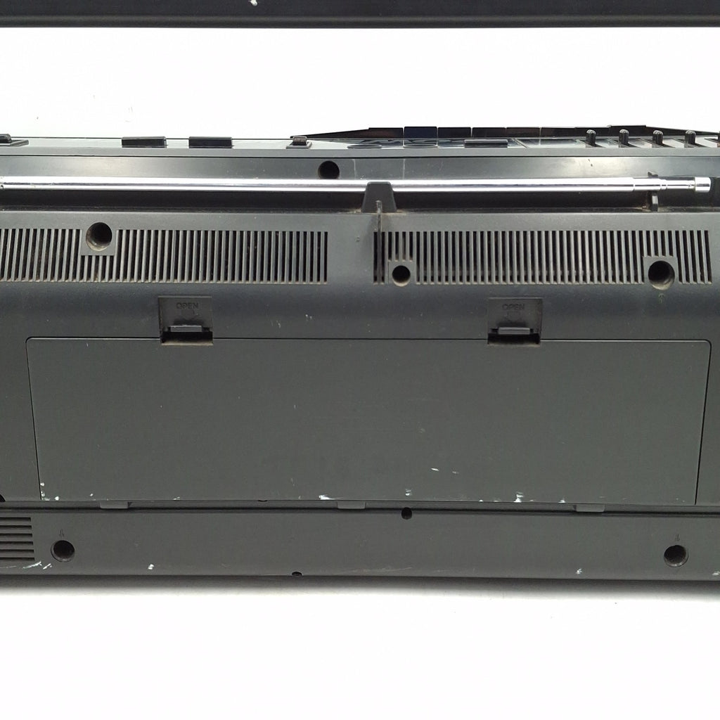 Goodmans SW890 Ghetto Blaster CD Tape Radio Boombox EQ Rare Vintage Stereo Prop