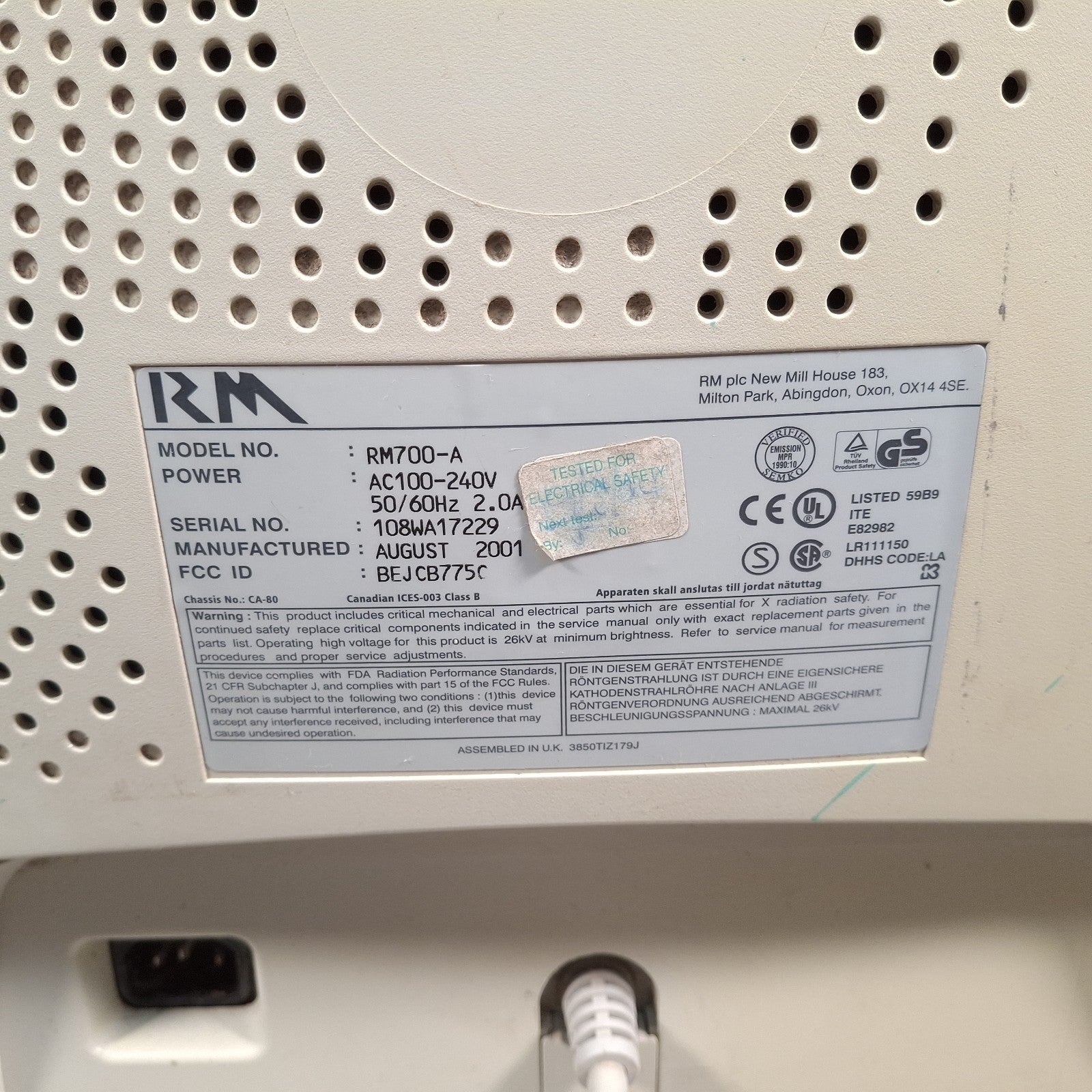 RM RM700-A 17" CRT VGA Monitor | Beige | c.Early 2000s | Faulty / For Parts | Retro Vintage PC