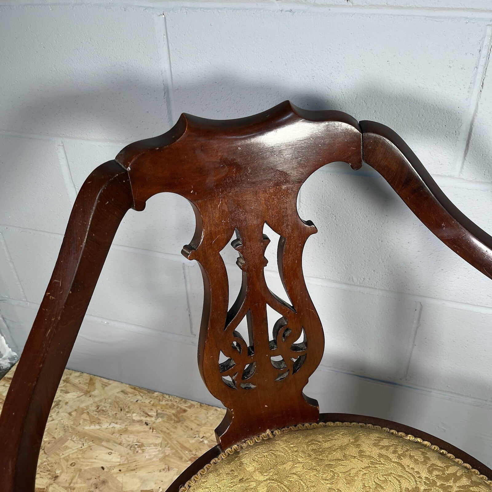 Edwardian Mahogany Upholstered Corner Chair | Oval Base | Antique | Used | Needs Repair
