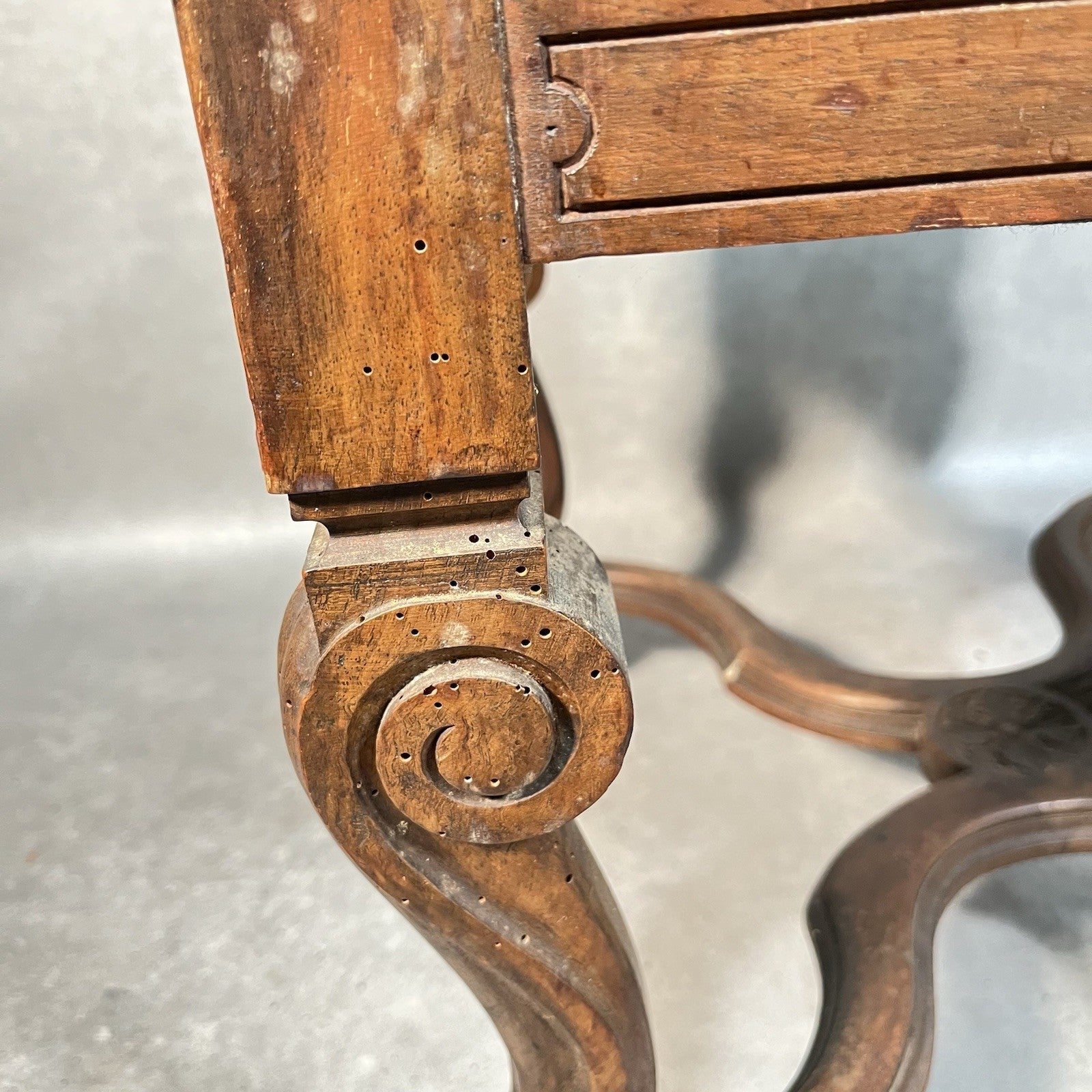 Antique Victorian Renaissance Revival Oak Hall Chair c.1880s Tooled Leather Seat
