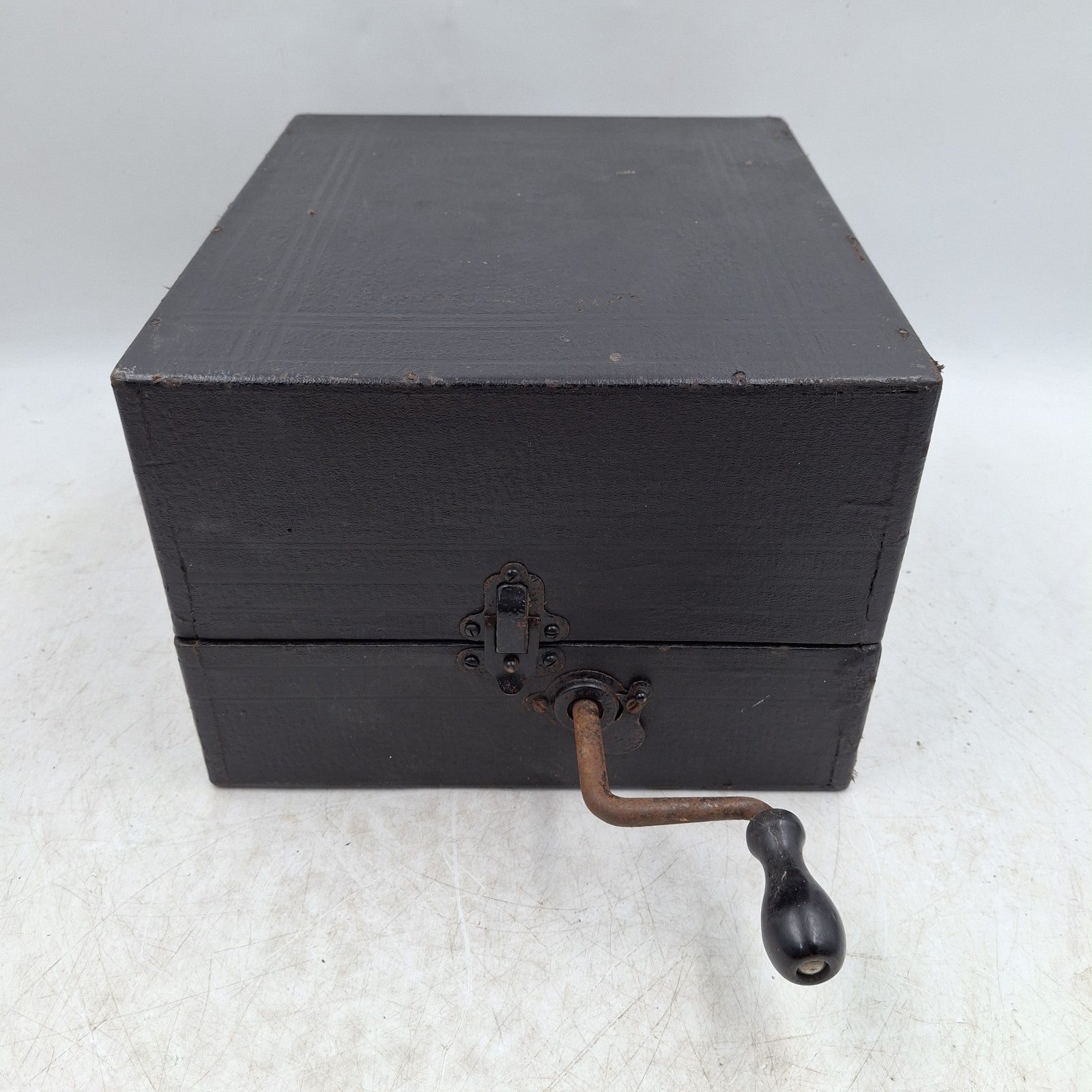 Decca Junior Portable Gramophone | 1920s | Leather Case | Hand Crank | 78 RPM | Used