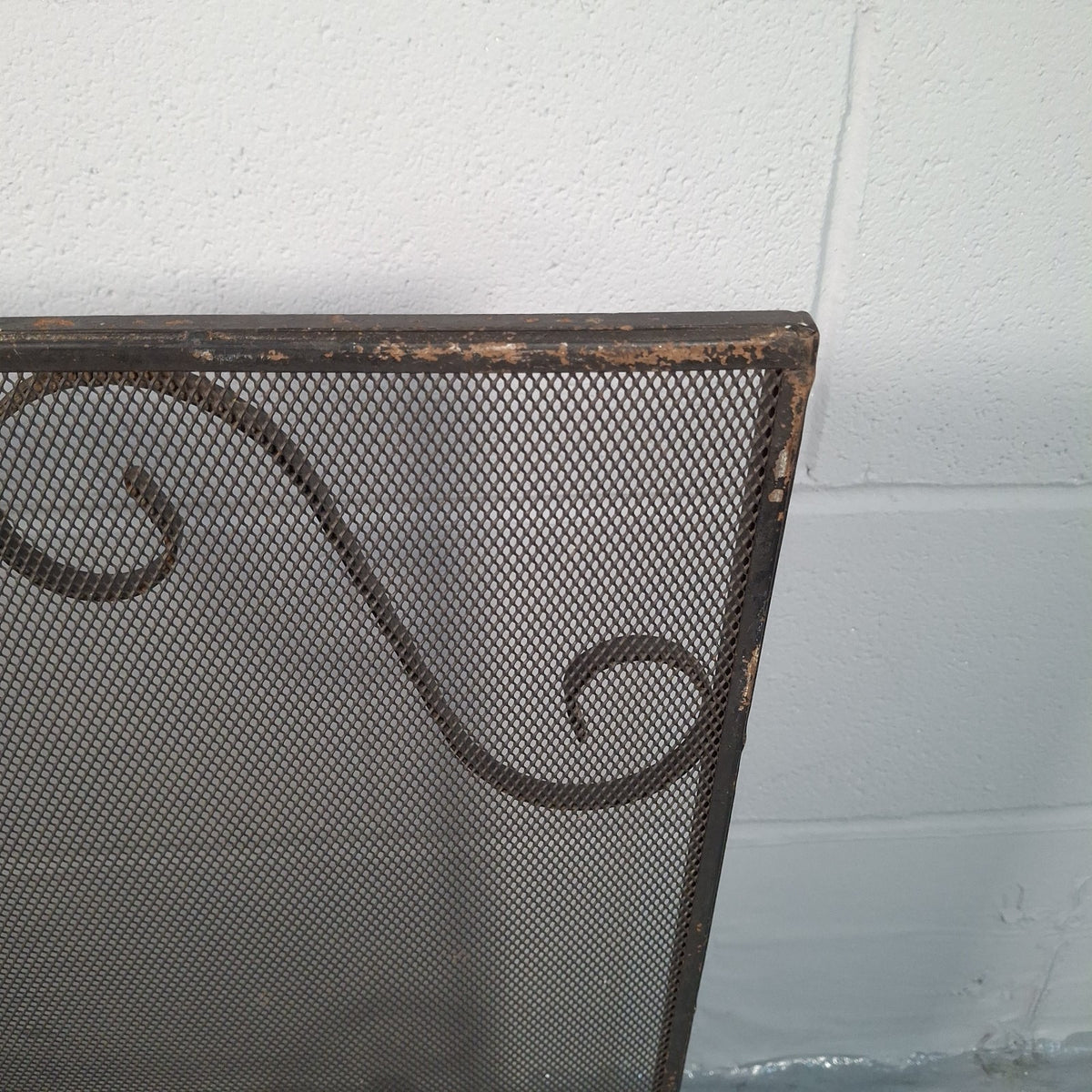 Vintage Wrought Iron Fire Spark Guard Screen with Scroll Decoration – Dark Bronze, 63cm x 58cm | Used
