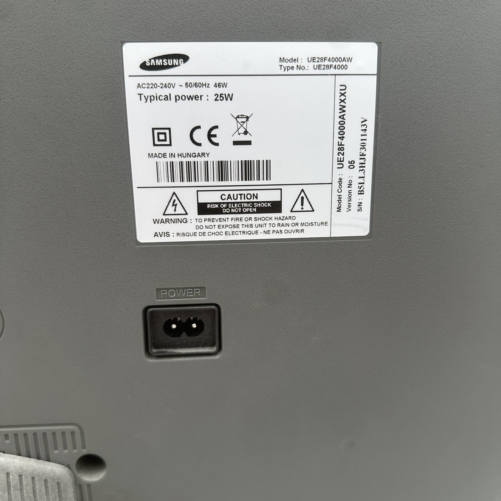 Samsung TV Model No. UE28F4000AW 28 inch, With Remote