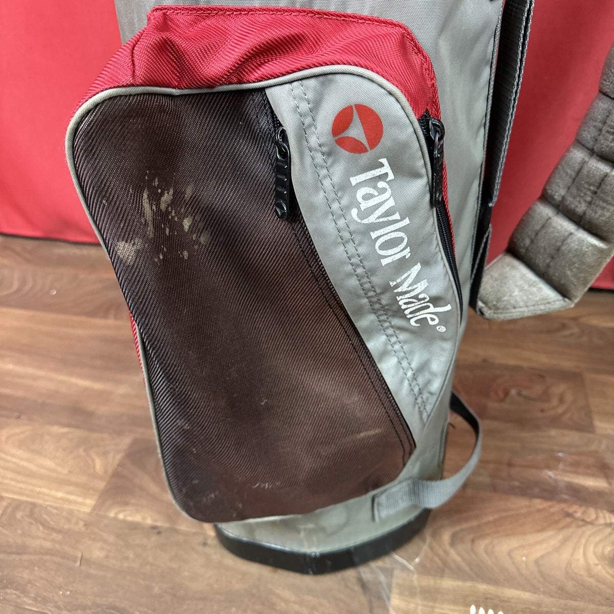 TaylorMade Golf Cart Bag - Grey & Red - 4-Way Shaft-Shield Divider - 1990s Vintage - Used
