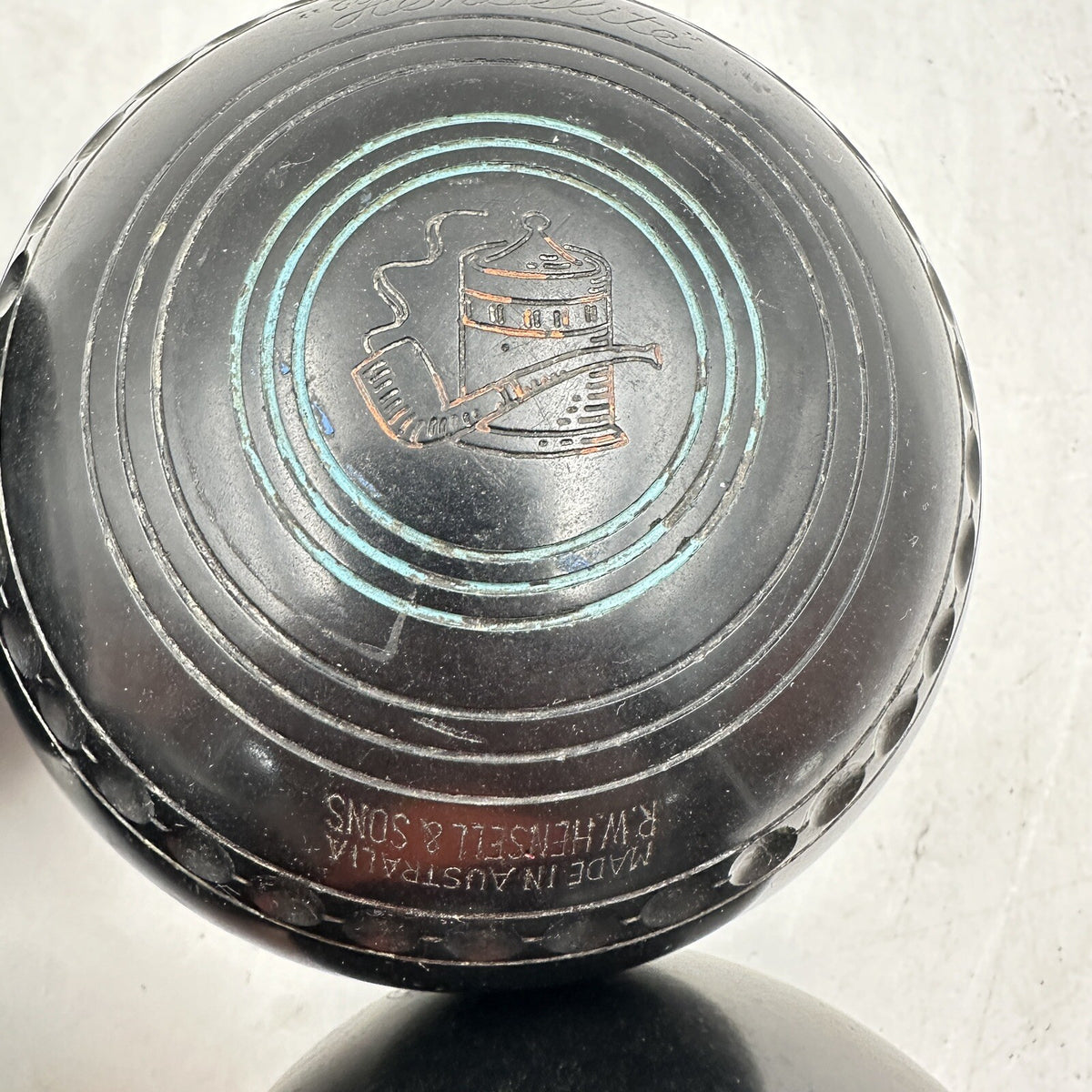 Henselite Super-Grip Lawn Bowls - Size 5 - Bias 273-EF - Set of 4 - BIBC Approved - Vintage - Used
