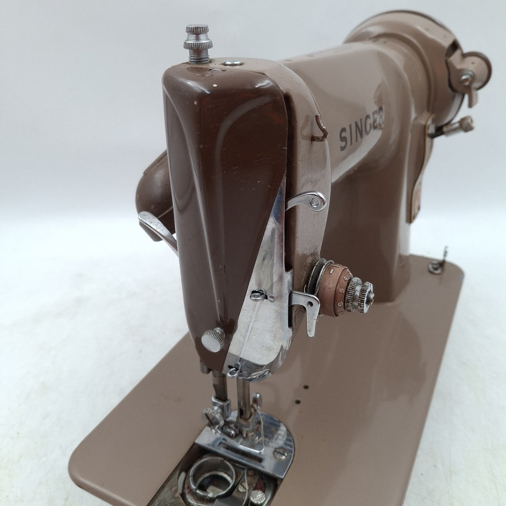 Singer 185K Electric Sewing Machine | Vintage | Faulty / For Parts or Repair | Used
