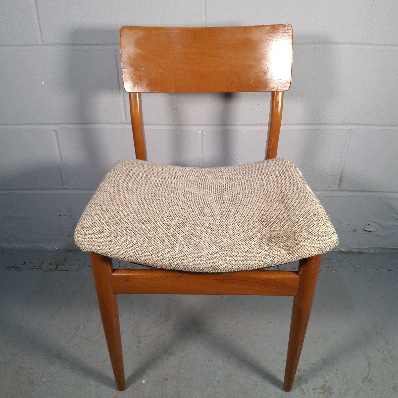 Vintage Mid-Century Modern Dining Chair | Teak-Tone Frame & Woven Seat | Used