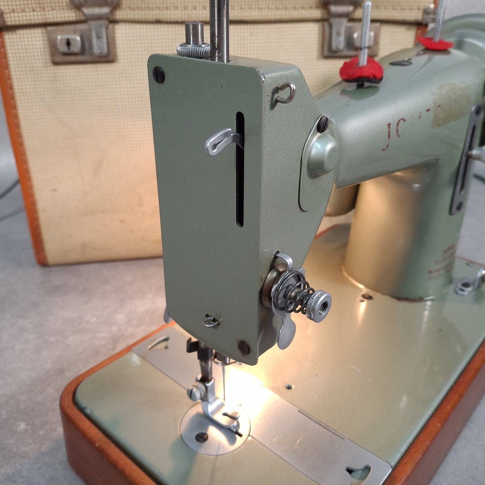 Sewing Machine Jones CS-E Cylinder Shuttle & Case + Manual Plus Extras Vintage