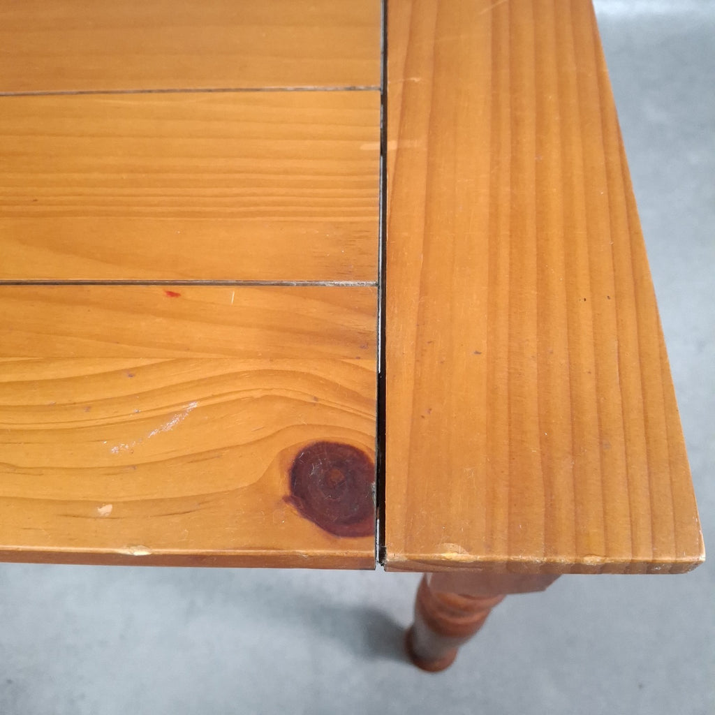 Vintage Solid Pine Nest of 3 Tables Rustic Farmhouse Country Turned Legs