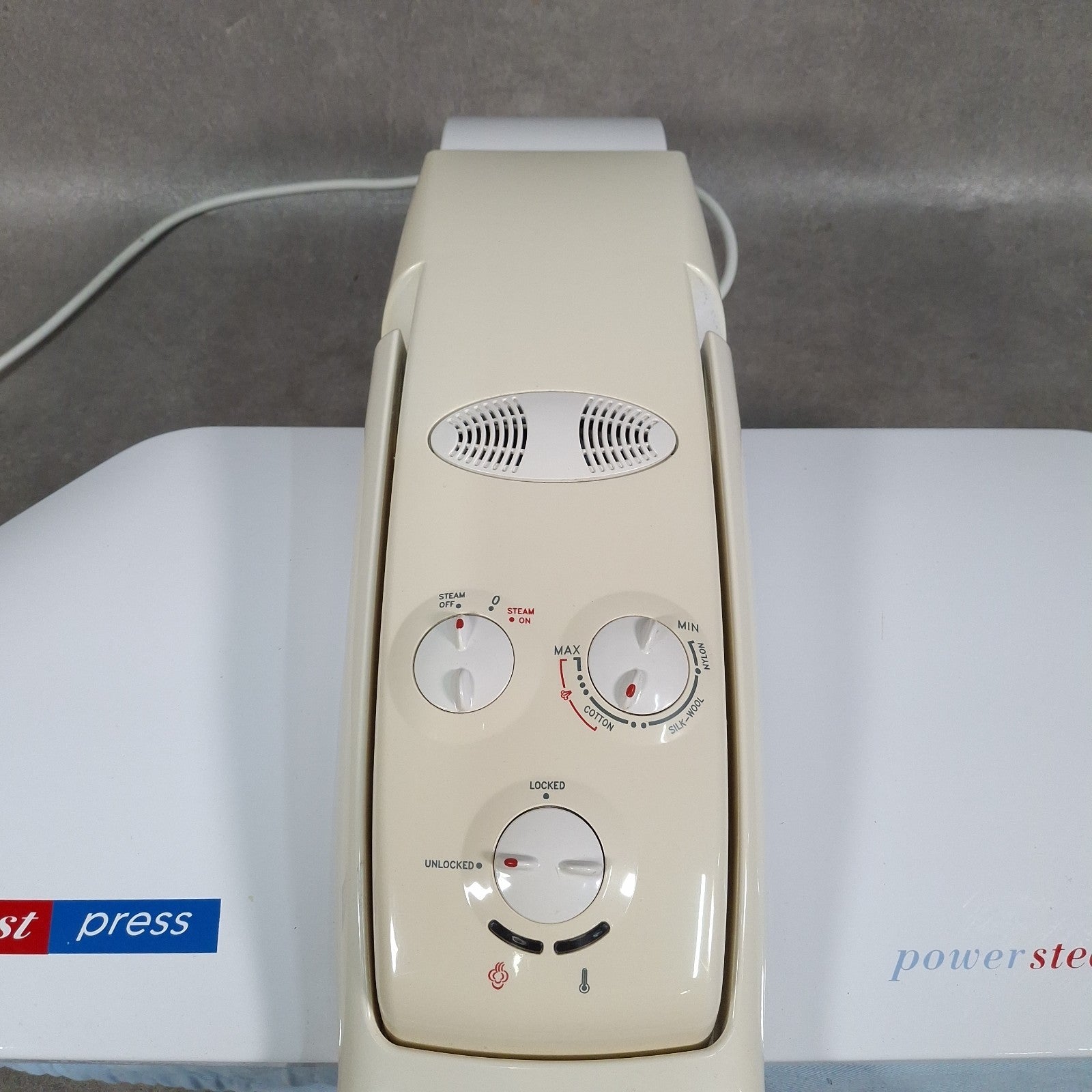 Fast Press XN64 Power Steam Ironing Clothes Press 2100W Electronic & Manuals!