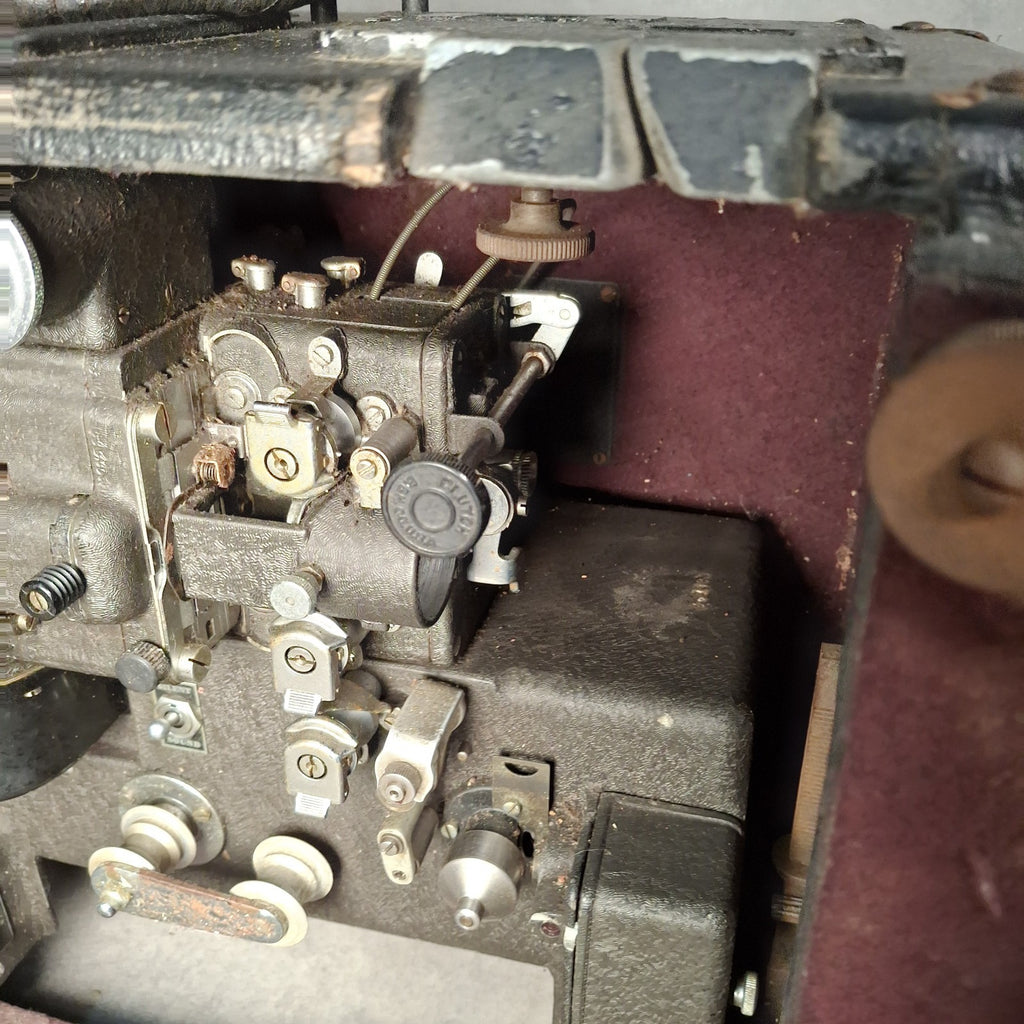 Bell Howell Filmosound Utility 16mm Projector 156 Model A For Spares Repair