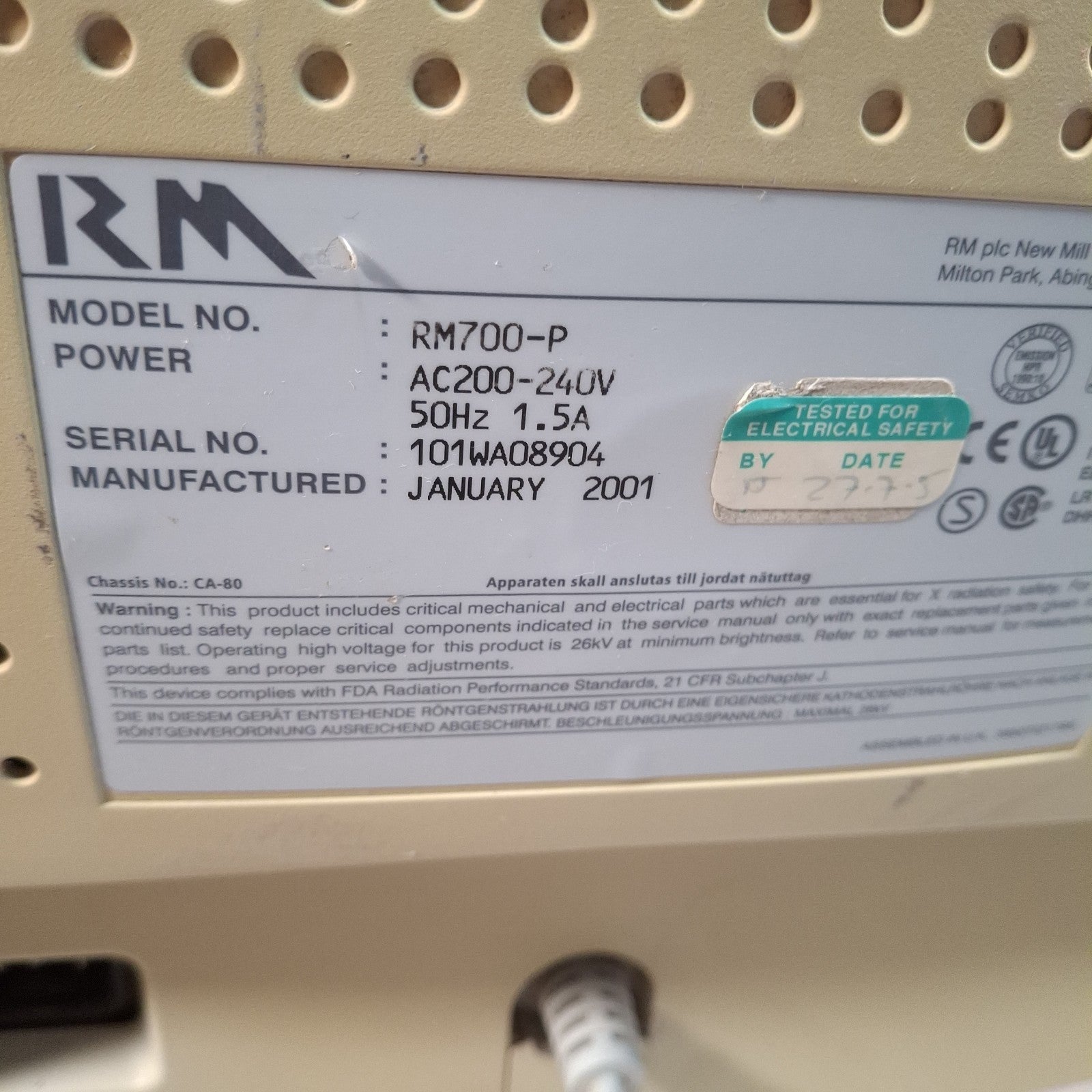 RM RM700-P 17" CRT Monitor | VGA | Beige | Retro PC & Gaming | Used | Early 2000s