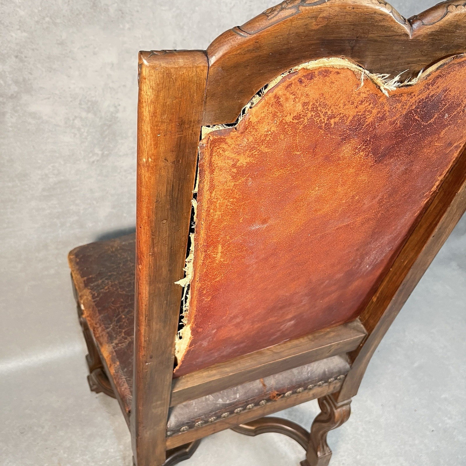 Antique Victorian Renaissance Revival Oak Hall Chair c.1880s Tooled Leather Seat