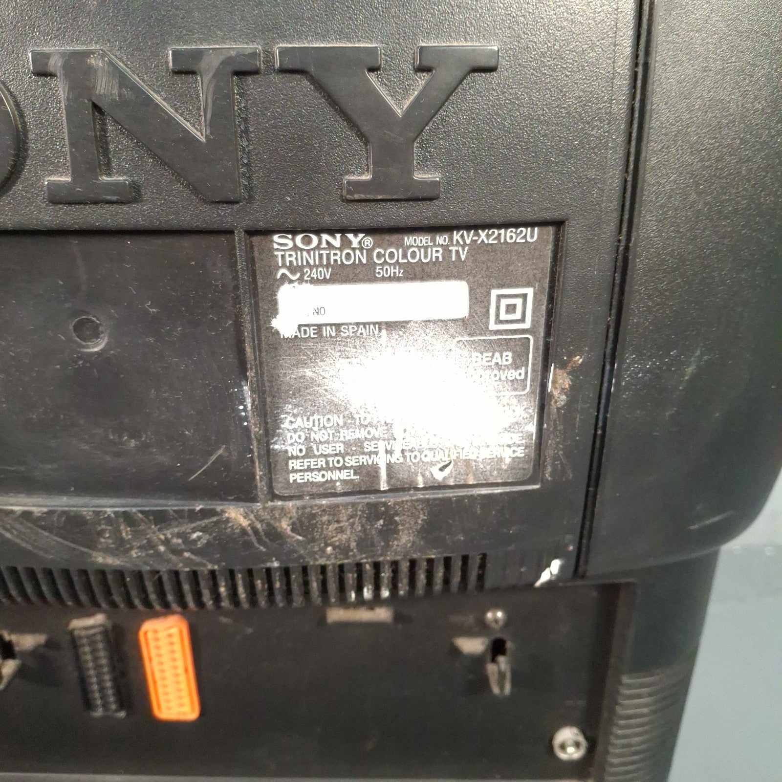 Sony Trinitron KV-X2162U 21" CRT TV | Original Stand | Faulty | Spares or Repairs | Used