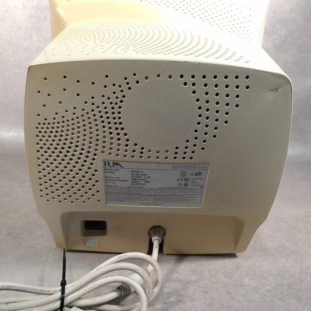 RM RM700-A 17" CRT Monitor | VGA | Beige | Retro PC & Gaming | Used | Early 2000s
