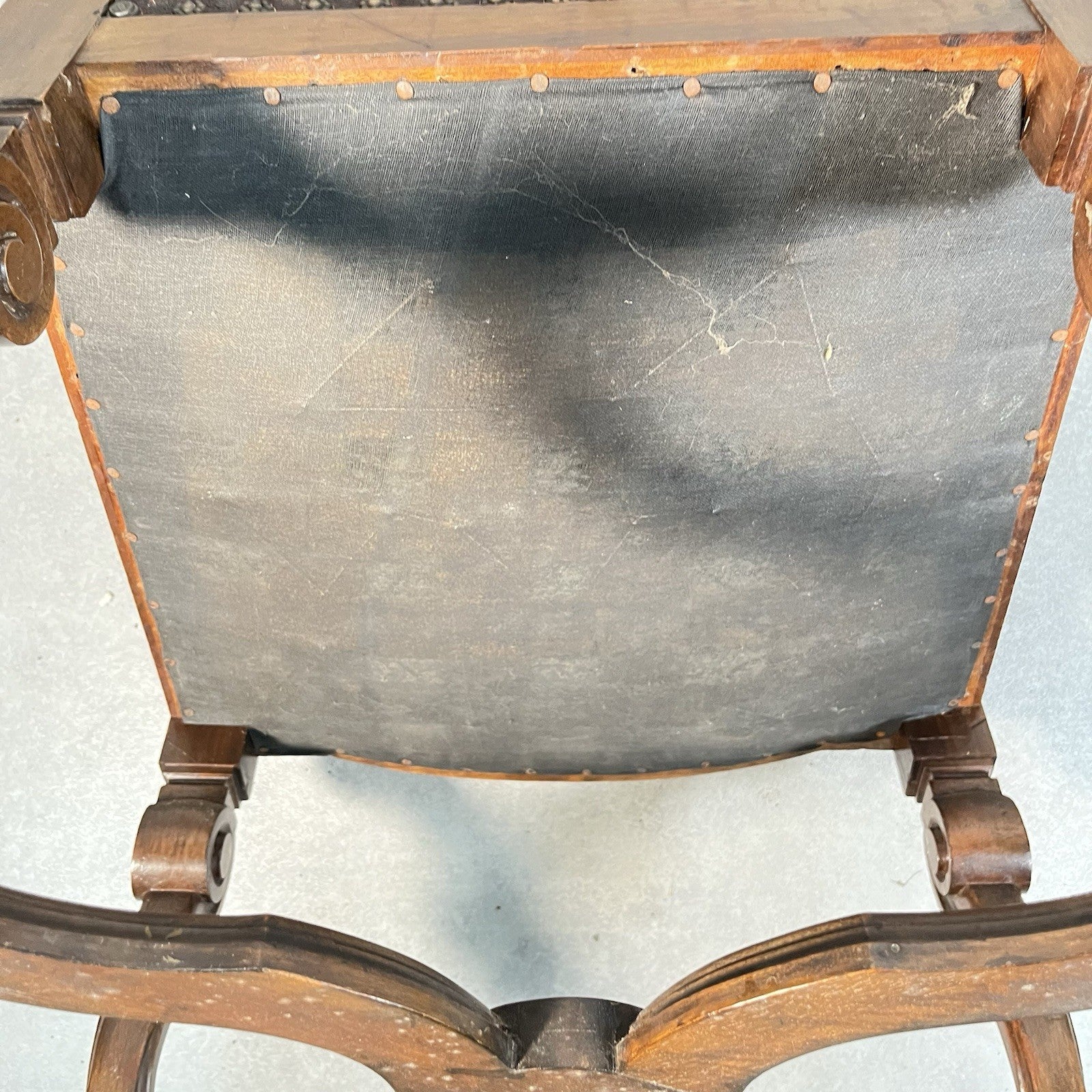 Antique Victorian Renaissance Revival Oak Hall Chair c.1880s Tooled Leather Seat