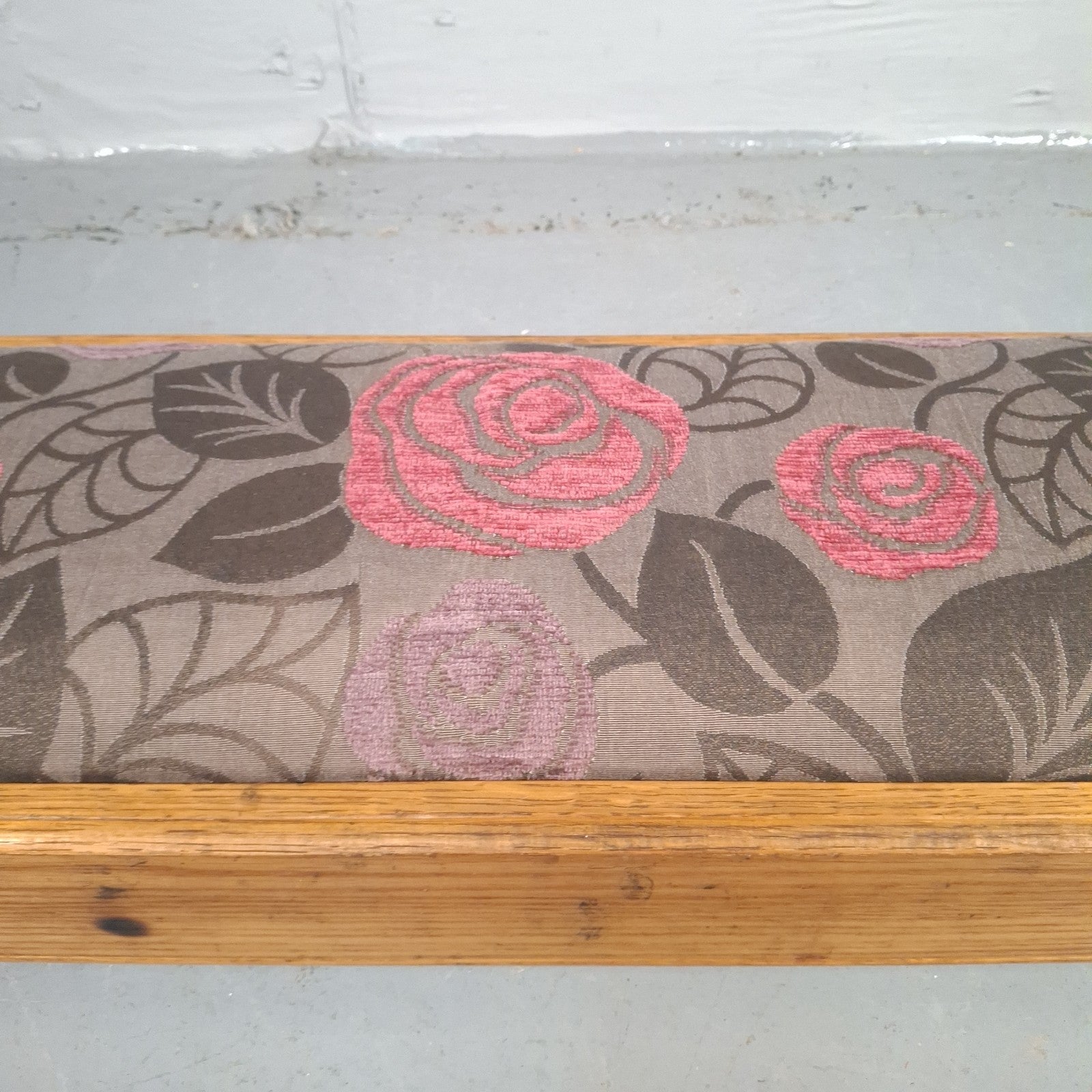 Kneeling Pad Prayer Stool Padded Removable Floral Top With Storage