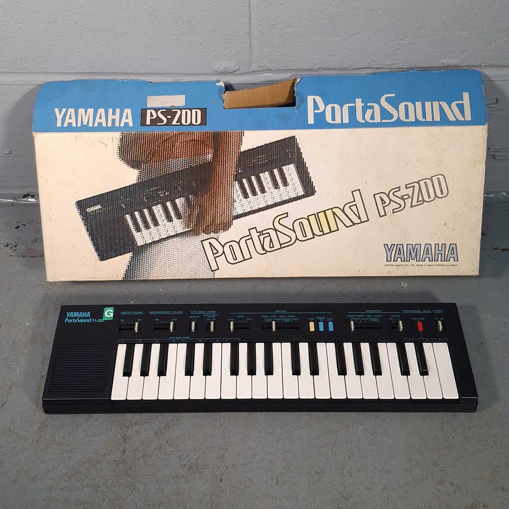 Yamaha PortaSound PS-200 Electronic Keyboard - Boxed - Made in Japan - Tested & Working