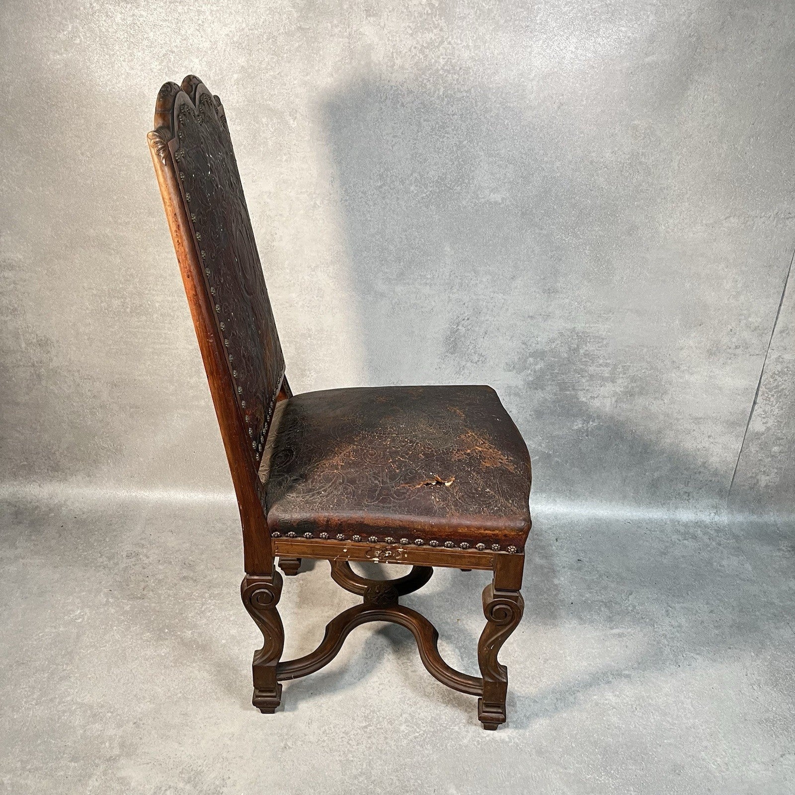 Antique Victorian Renaissance Revival Oak Hall Chair c.1880s Tooled Leather Seat