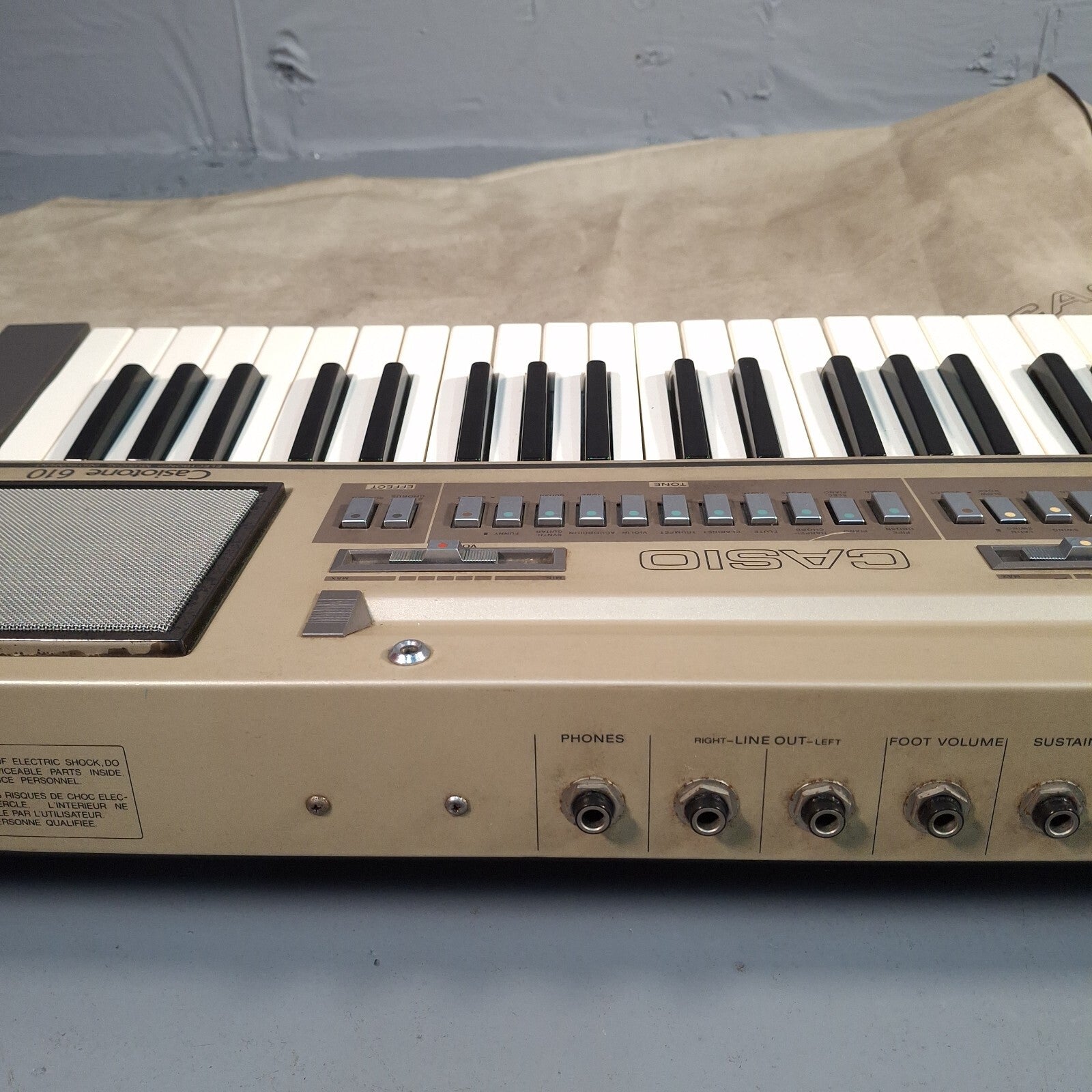 Rare VTG 1983 Casio Casiotone 610 Electronic Musical Keyboard Metal + Receipt