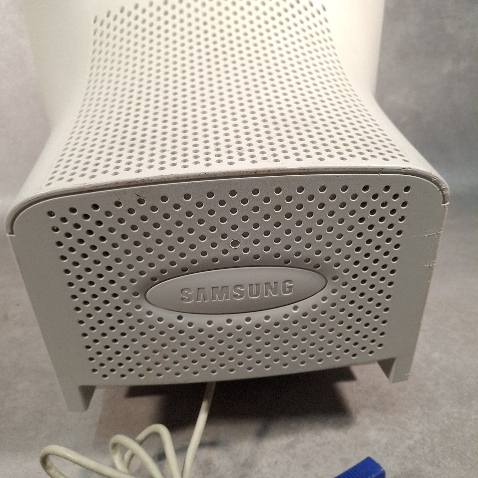 Samsung SyncMaster 753S 17" CRT VGA Monitor | 2002 | Retro PC | Used | No Power Cable
