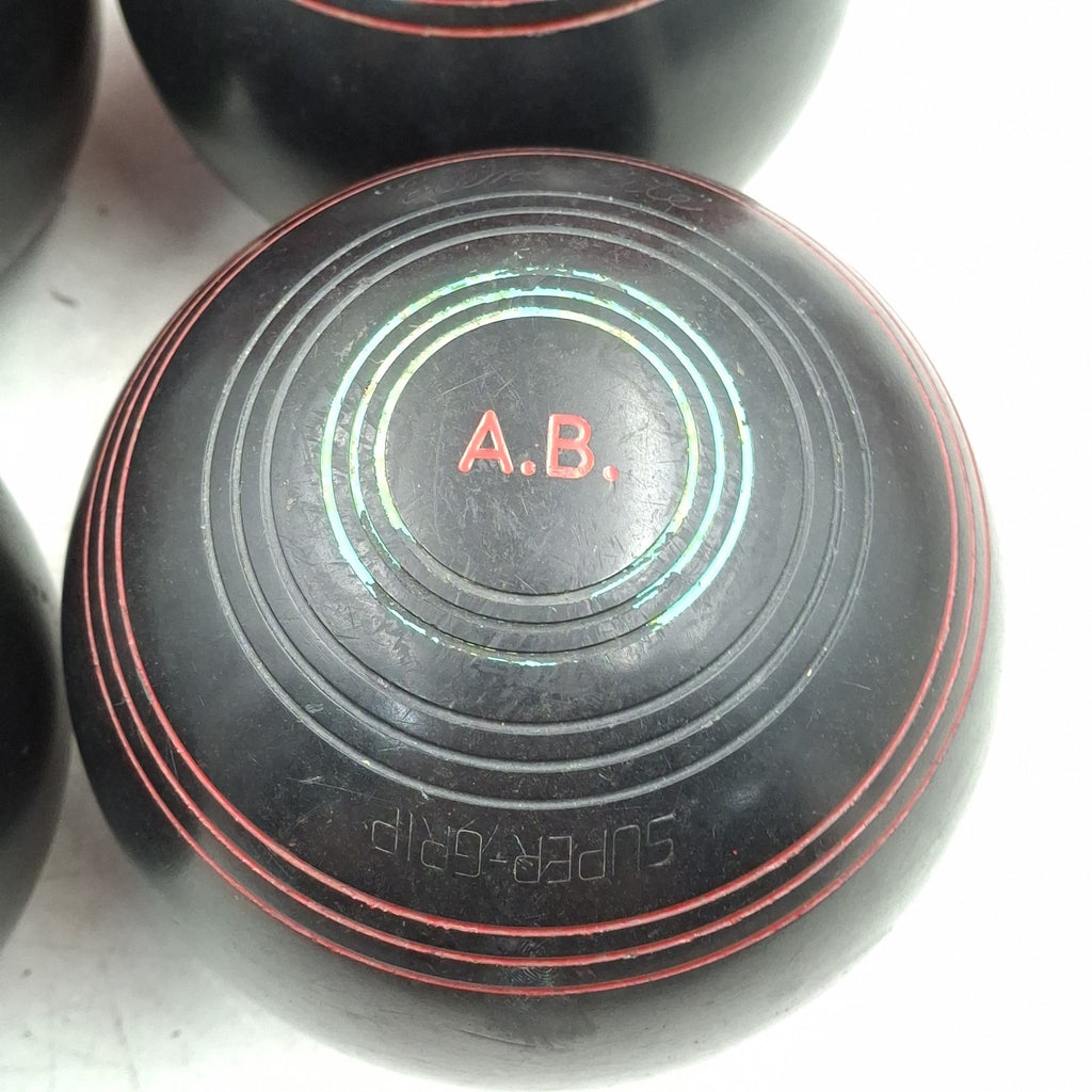 Henselite Championship Super-Grip Lawn Bowls - Size 5 - Black - Set of 4 - Vintage - with Welkin Bag - Used