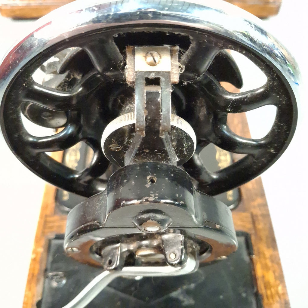 Singer 66K Hand Crank Sewing Machine with Case & Attachments | 1939 | Serial EC340474 | Used