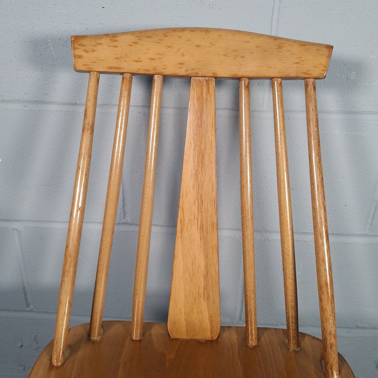 Mid Century Spindle Stick Back Chair with Shaped Central Splat Light Wood Prop