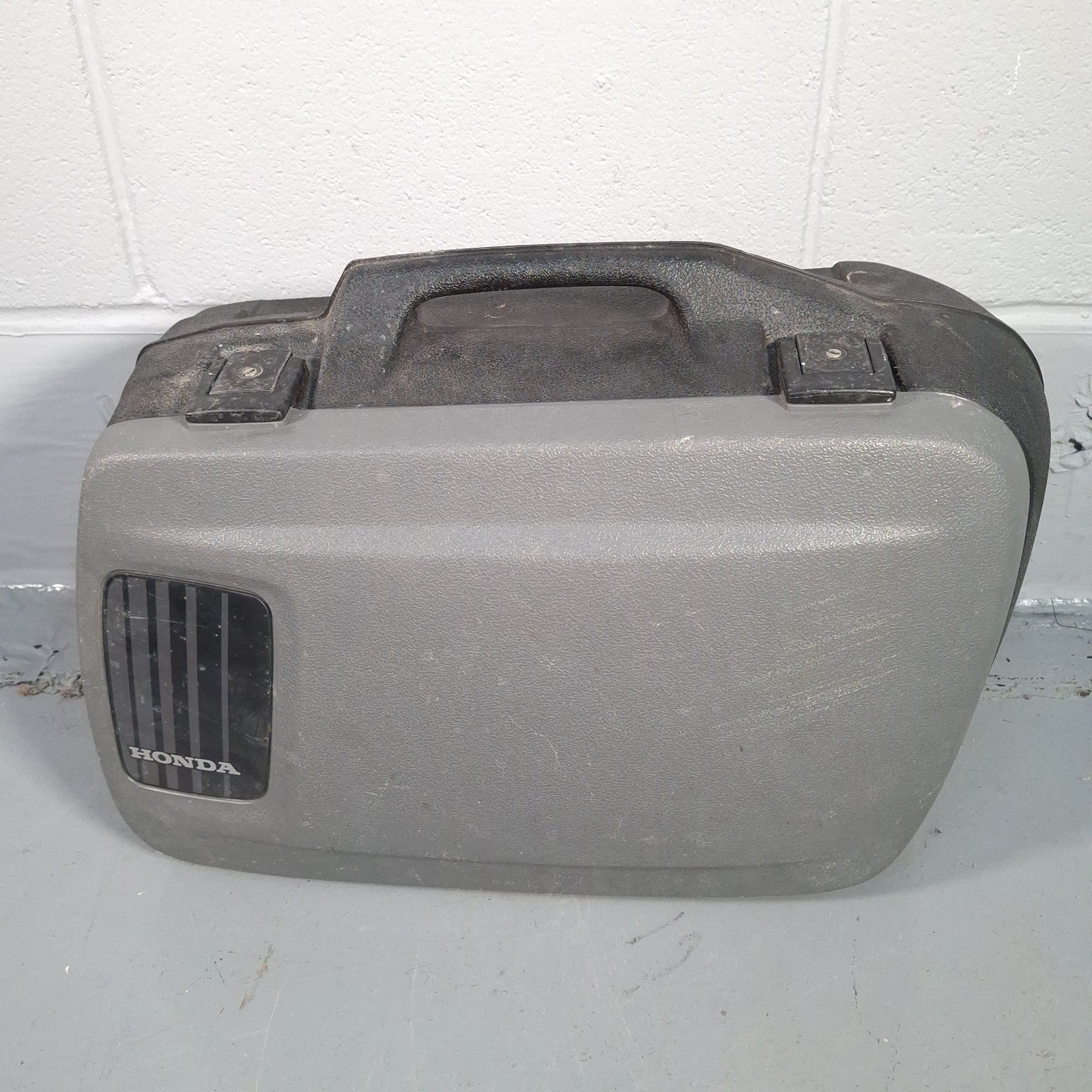 Honda OEM Hardshell Motorcycle Panniers | Believed CB750 Late 1990s-2000s | No Keys | Used