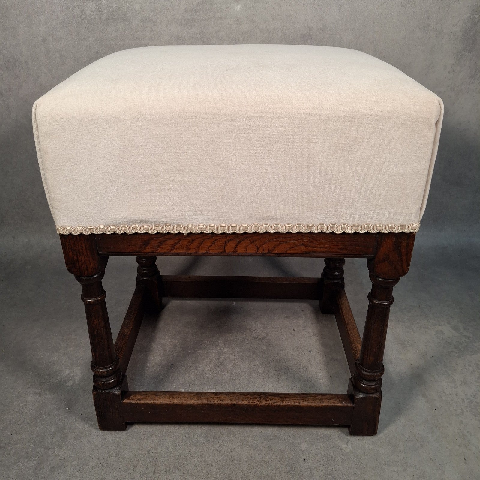 Parker Knoll Vintage Upholstered Footstool Ottoman Turned Legs Stool