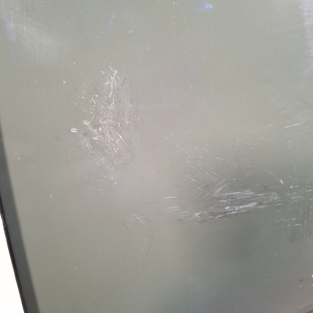 RM RM700-P 17" CRT Monitor | VGA | Beige | Retro PC & Gaming | Used | Early 2000s