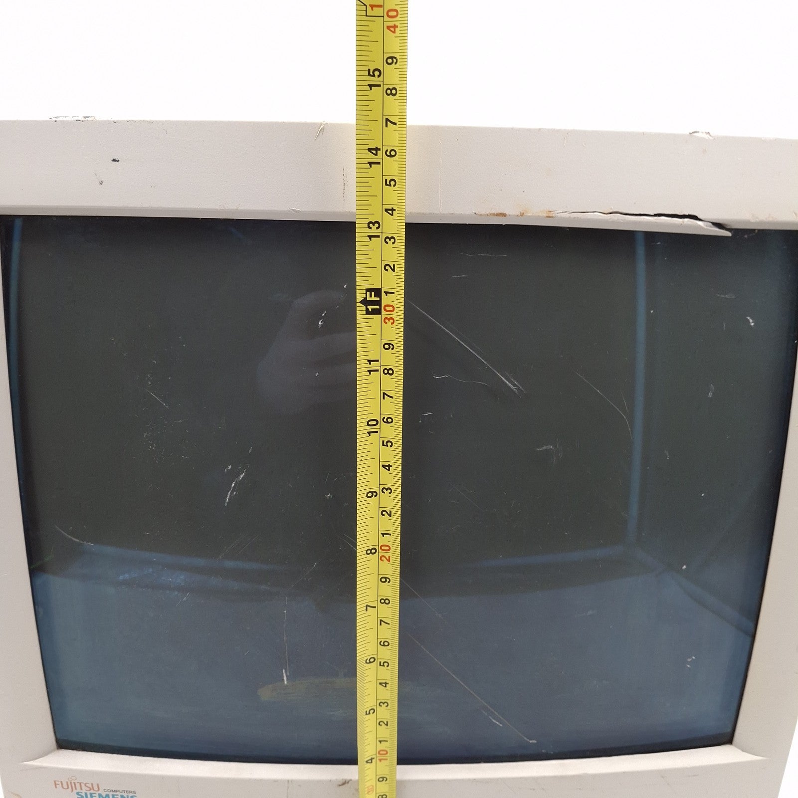 Fujitsu Siemens 16" CRT Computer Monitor | Non-Working | Spares or Repairs | Used Vintage