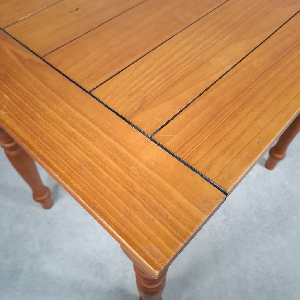 Vintage Solid Pine Nest of 3 Tables Rustic Farmhouse Country Turned Legs