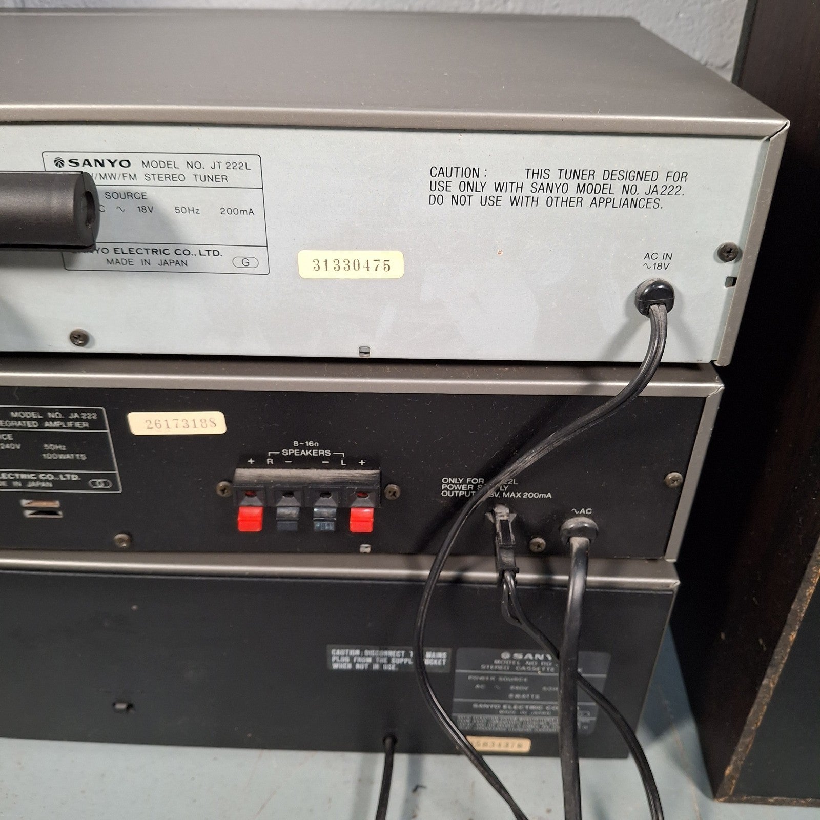 Sanyo Hi-Fi System 222 Tuner Amp Cassette Deck & Speakers — Cassette Deck Faulty