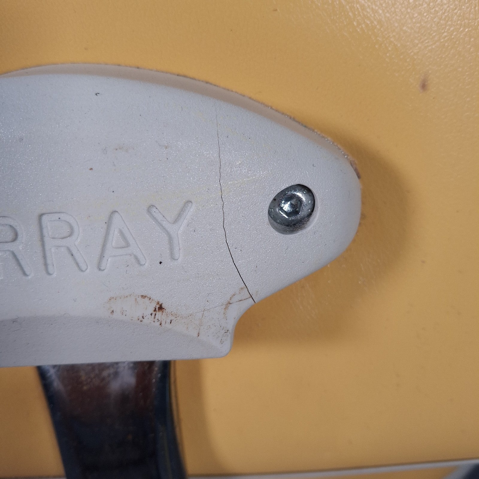 Murray SADV GT Dentist Chair Hydraulic Swivel Yellow
