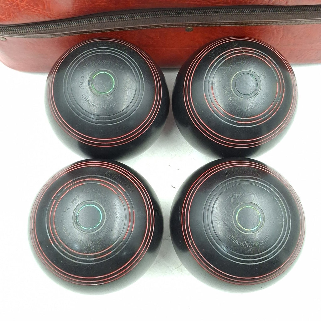 Henselite Championship Super-Grip Lawn Bowls - Size 5 - Black - Set of 4 - Vintage - with Welkin Bag - Used
