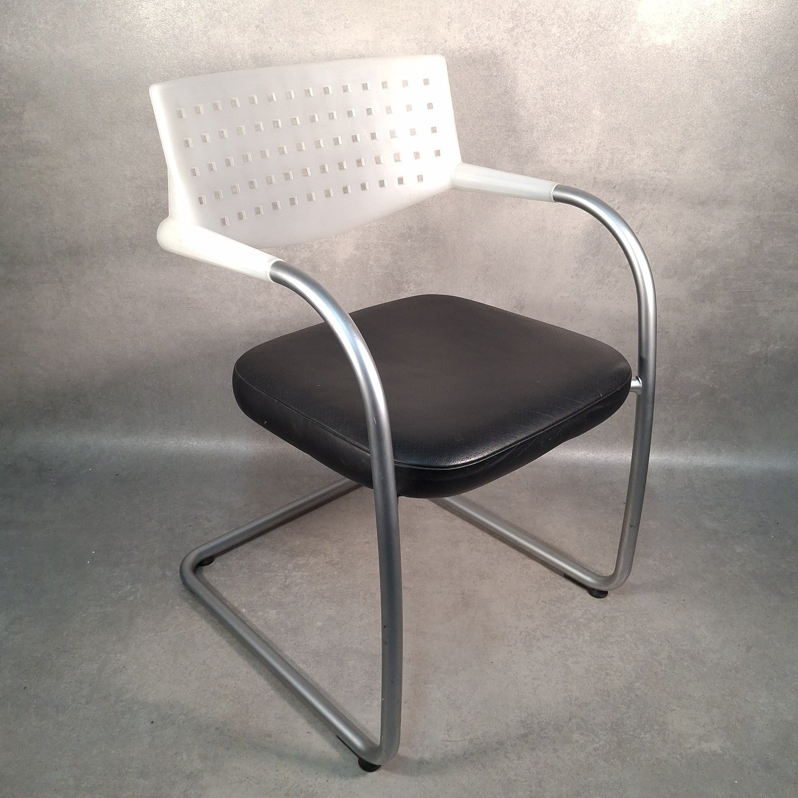 Vitra Visavis Visasoft Chair by Antonio Citterio Black Leather Modernist Design