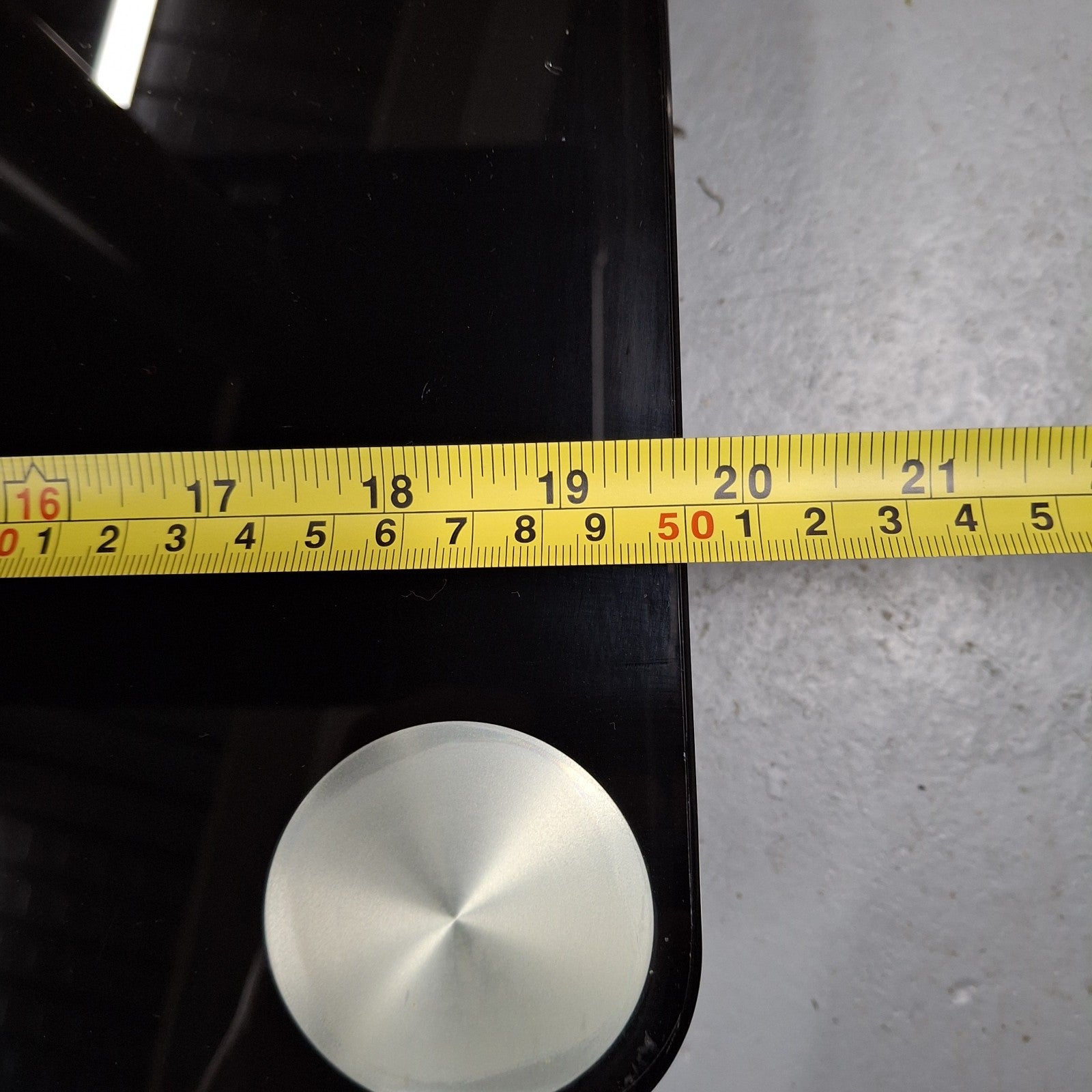 Spectral Designer TV Stand on Wheels | Glass Shelves | Black | Used | Pre-Owned