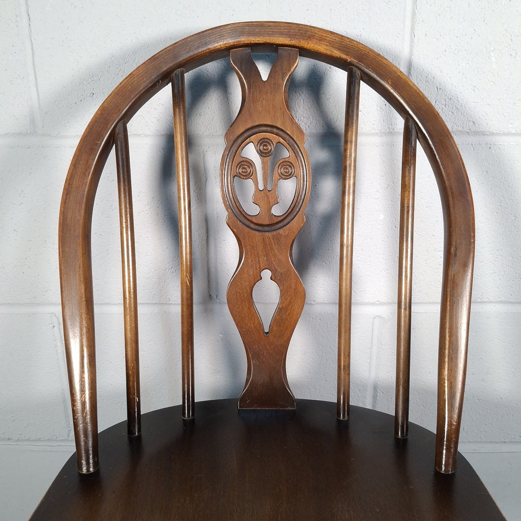 Ercol Blue Label Fleur De Lys Windsor Dining Kitchen Farmhouse Rustic Chair Prop