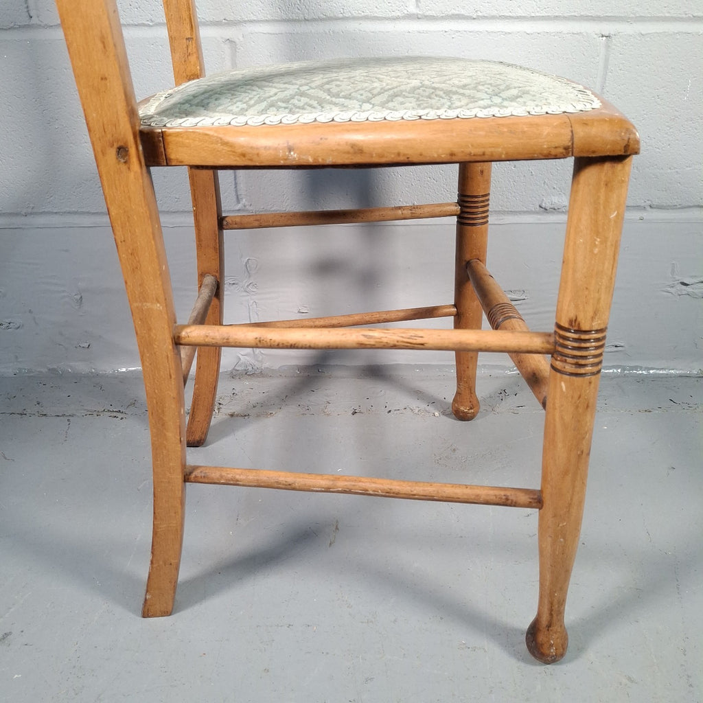 English Country Chair Turned Legs Occacional Bedroom Chait Seat Vintage