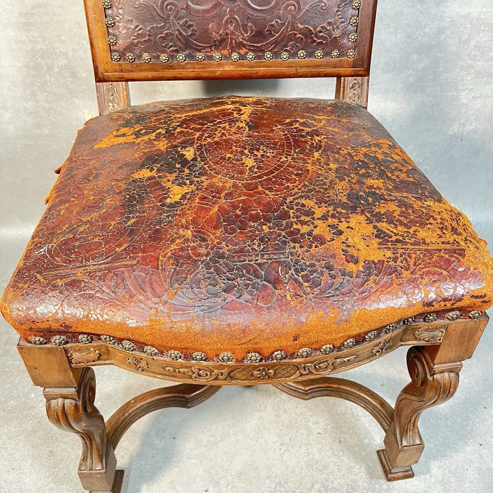 Antique Victorian Renaissance Revival Oak Hall Chair c.1880s Tooled Leather Seat