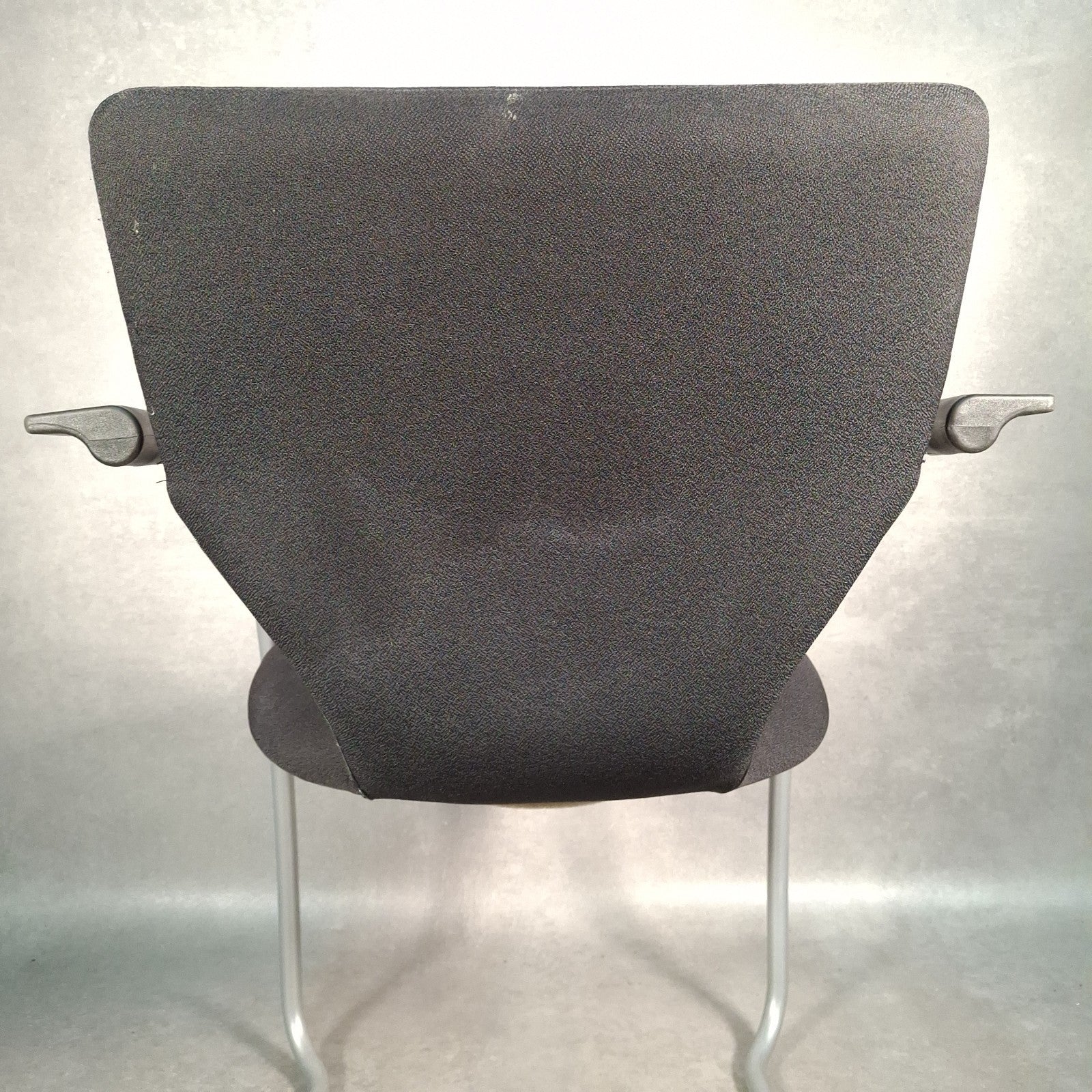 Orangebox X10-CA Cantilever Chair Black Fabric Office/Meeting Chair – UK Made