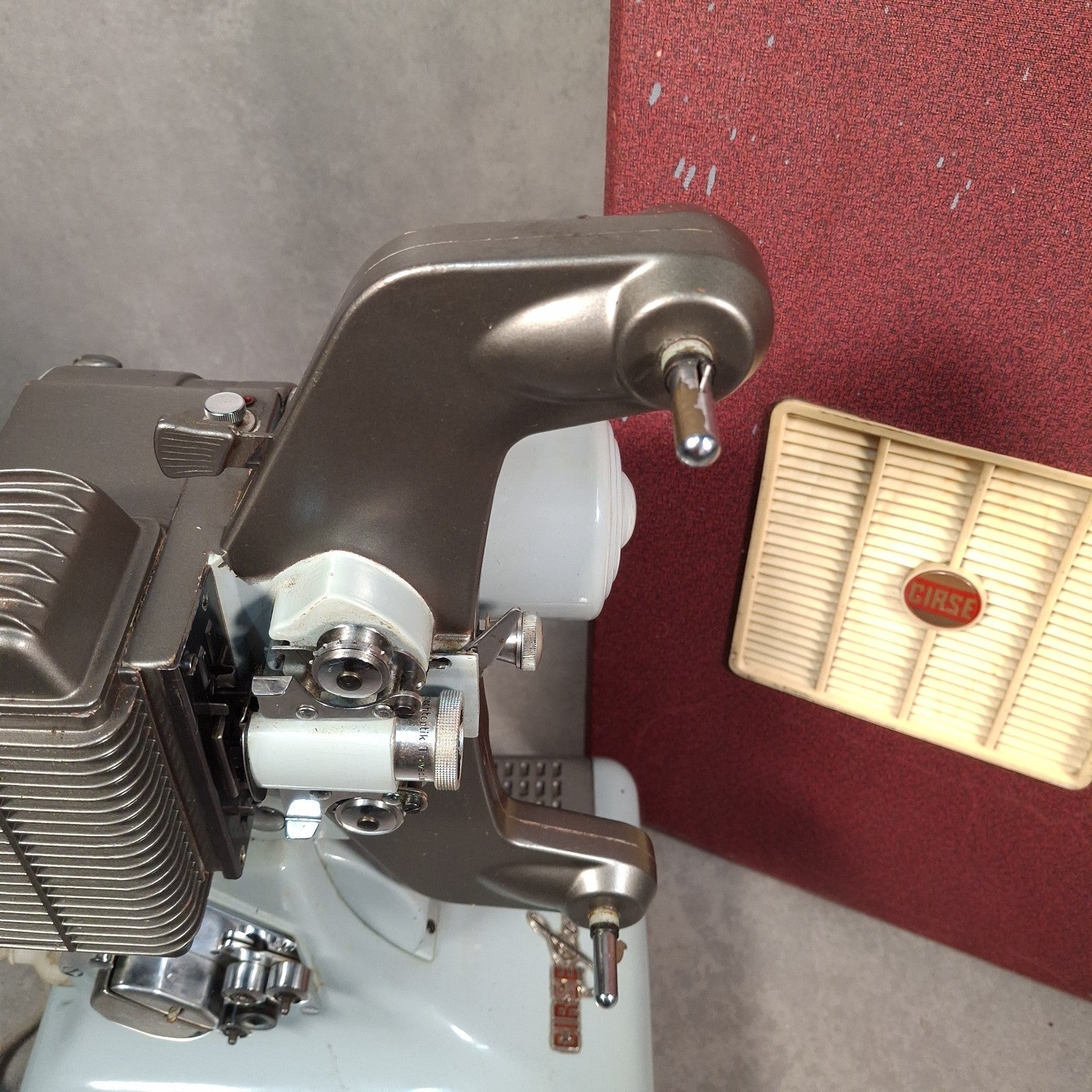 1957 Vintage Cirse Sound 8mm Cine Film Projector in Speaker Case Spares Repairs