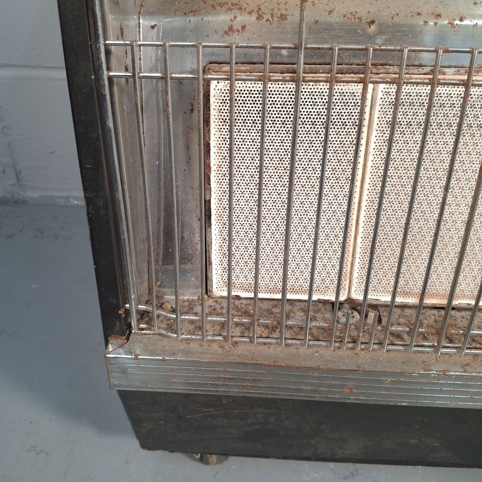 Agni Clutomatica Portable Gas Space Heater Vintage Prop