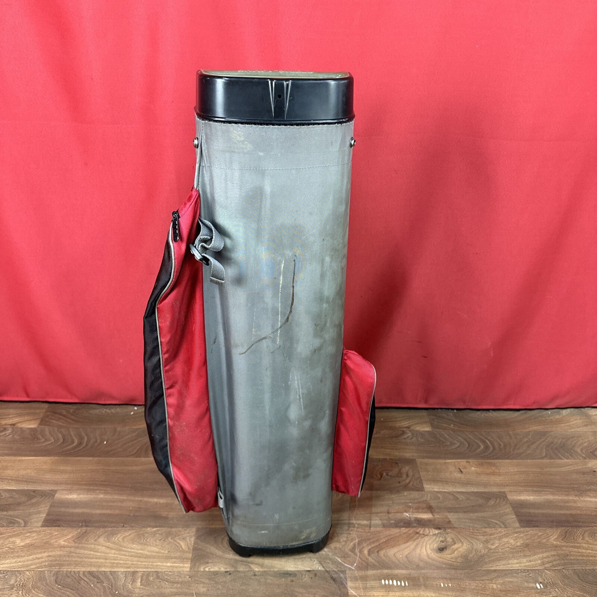 TaylorMade Golf Cart Bag - Grey & Red - 4-Way Shaft-Shield Divider - 1990s Vintage - Used