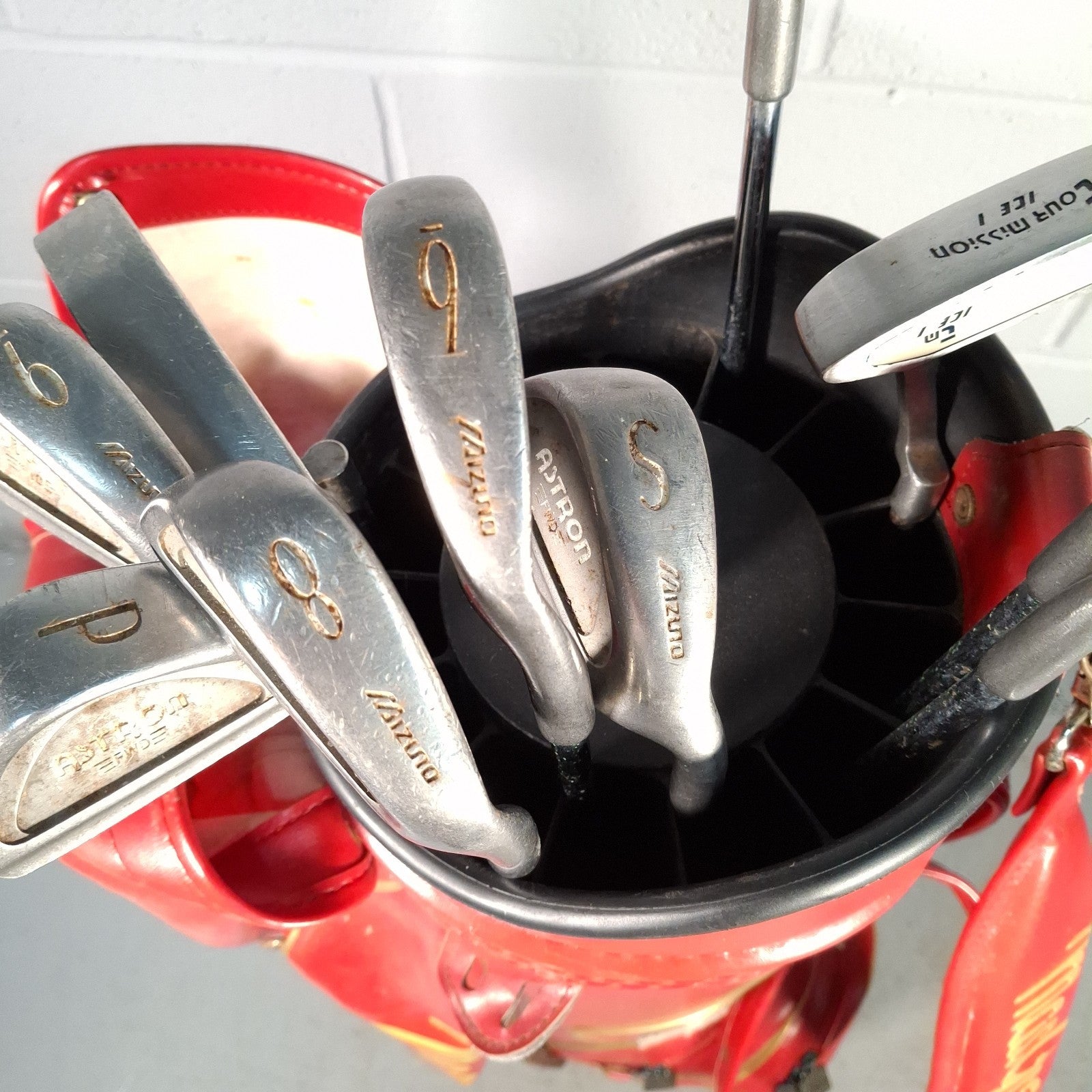 Mizuno Astron FWD Irons 3 4 5 6 8 9 + P & S RH Golf Clubs RH With Retro Bag