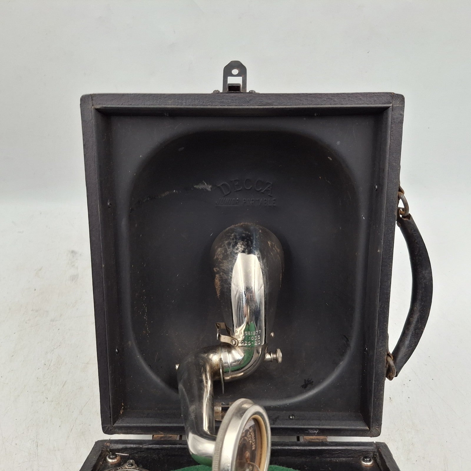 Decca Junior Portable Gramophone | 1920s | Leather Case | Hand Crank | 78 RPM | Used